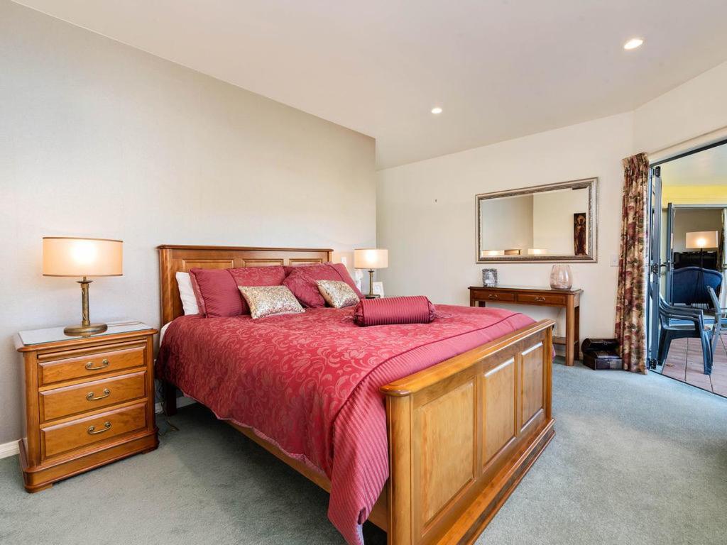 Kawarau Bay View - Cromwell Holiday Home المظهر الخارجي الصورة