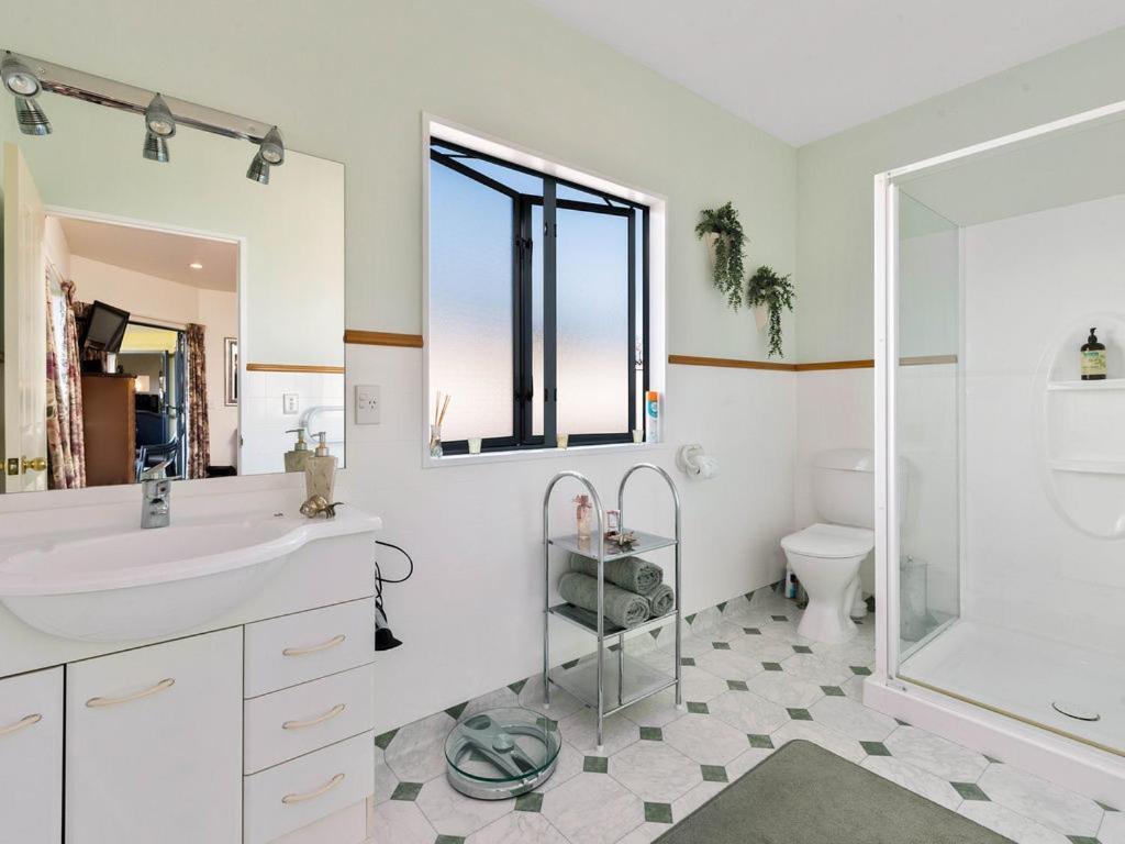 Kawarau Bay View - Cromwell Holiday Home المظهر الخارجي الصورة