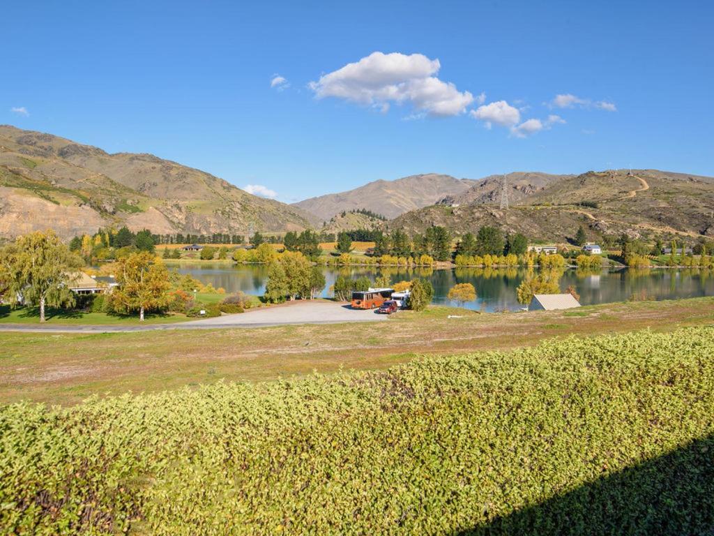 Kawarau Bay View - Cromwell Holiday Home المظهر الخارجي الصورة