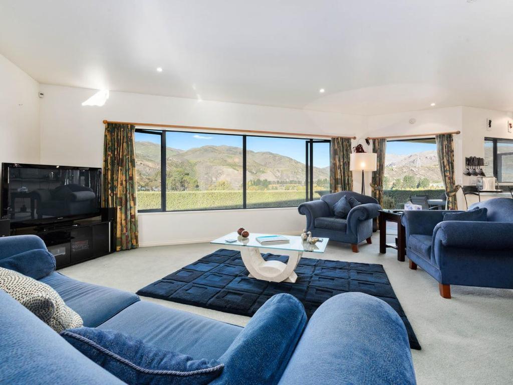 Kawarau Bay View - Cromwell Holiday Home المظهر الخارجي الصورة